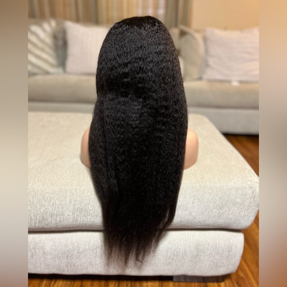 Wig - Picture 6 of 8